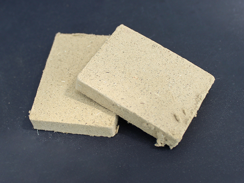 长方形包纸艾绒饼3*4CM